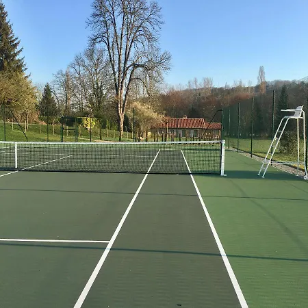 Petit Peuch Hébergement de vacances *